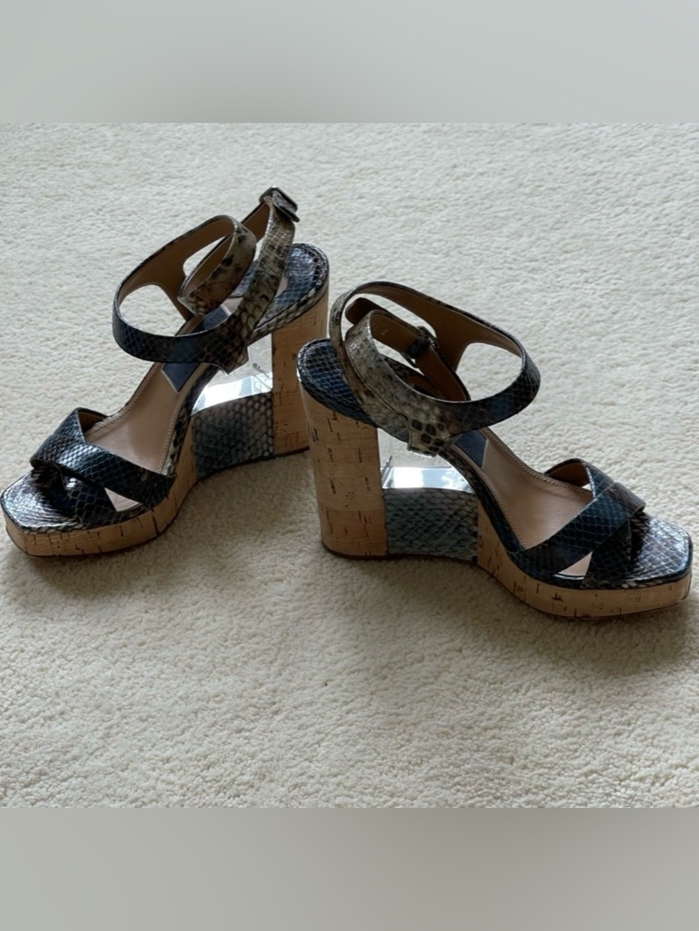 Salvatore Ferragamo Leather Wedge Sandal Blue Python Made In Italy Size 6.5 - Picture 2 of 11